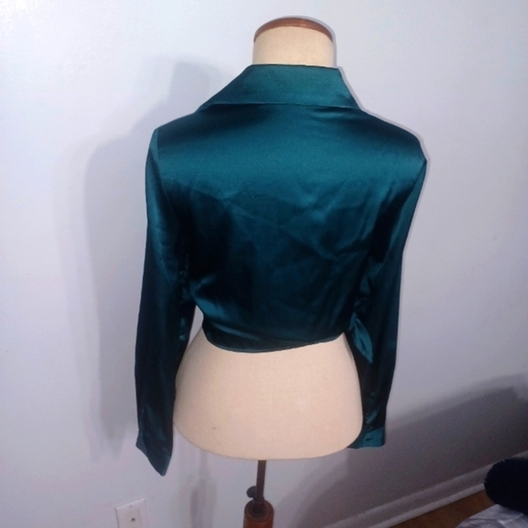 Beautiful Long Sleeve Wrap Shirt- W Sz Small - Picture 7 of 9